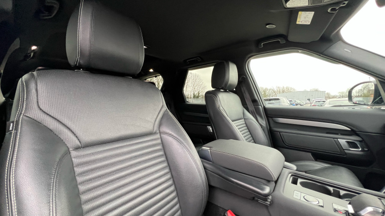 Land Rover Discovery 3.0 D250 R-Dynamic S 5dr Auto Diesel Station Wagon